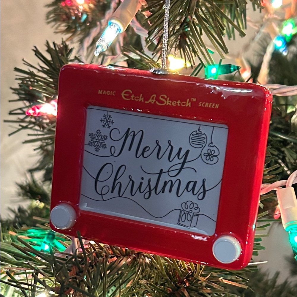 Etch A Sketch Red Christmas Tree Ornament NEW mini “toy”